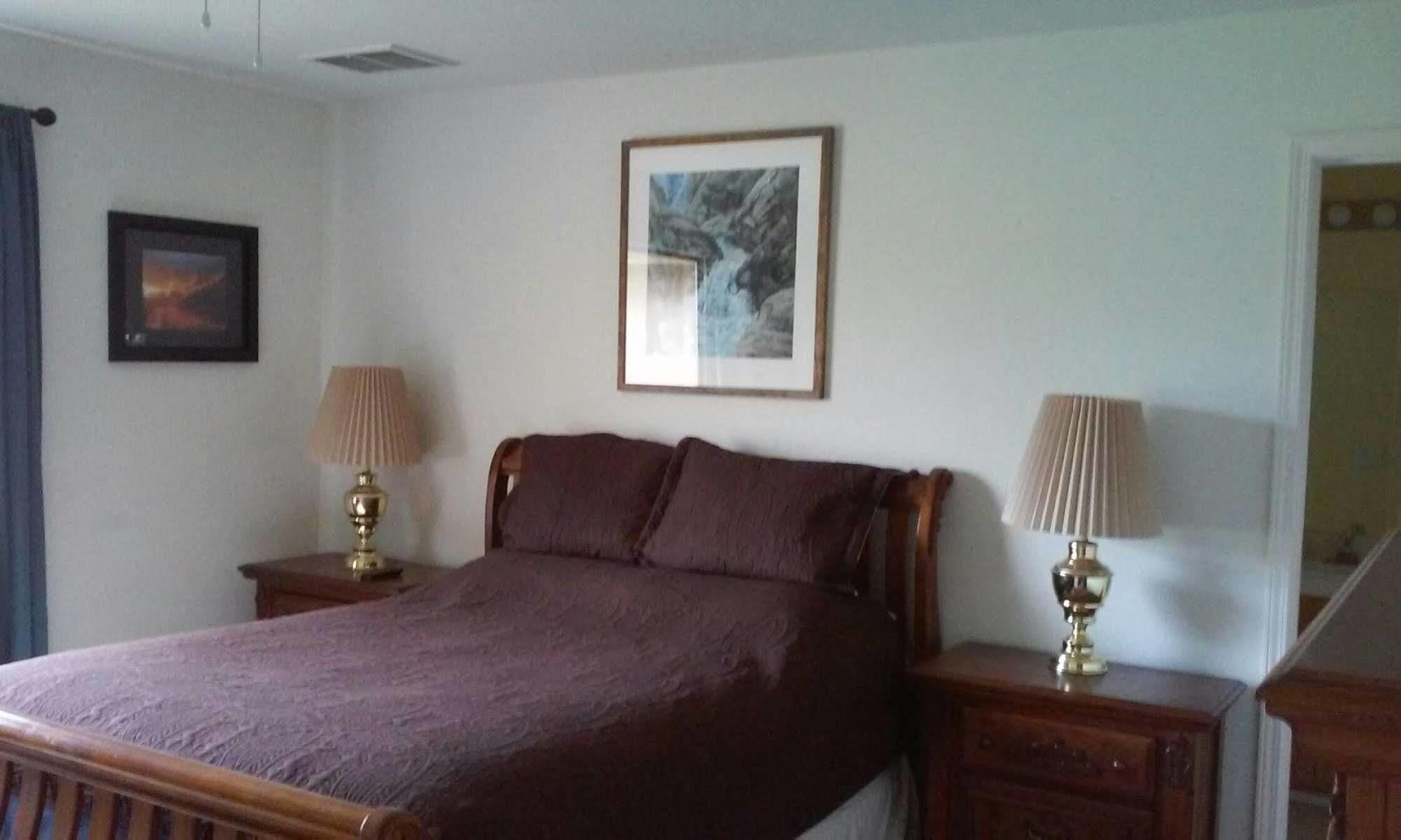 The Branded Calf Bed & Breakfast Yokuts Valley (Squaw Valley)